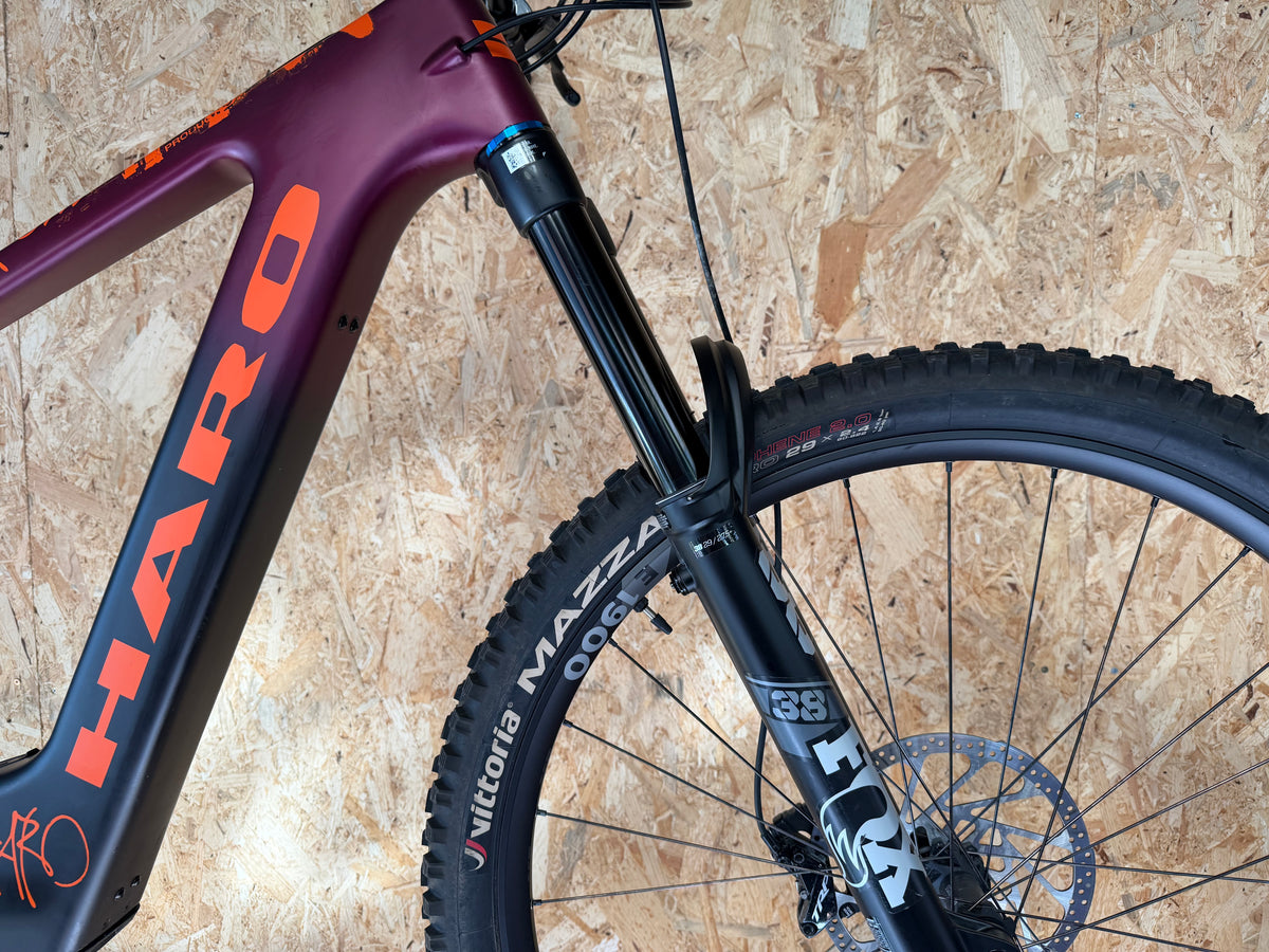 VTT électrique haro e Greer taille L (180-190cm)