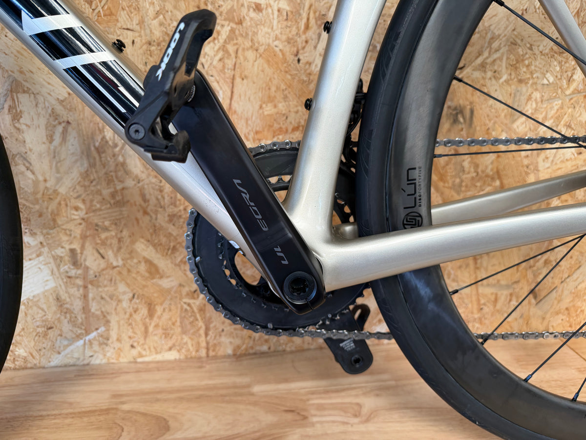 Adris le performance taille M (173-180cm)