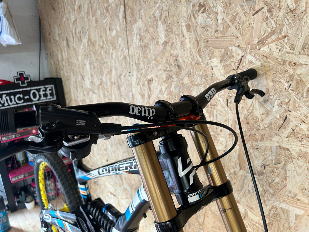 Lapierre DH Team - 2013 (1m73 à 1m78)