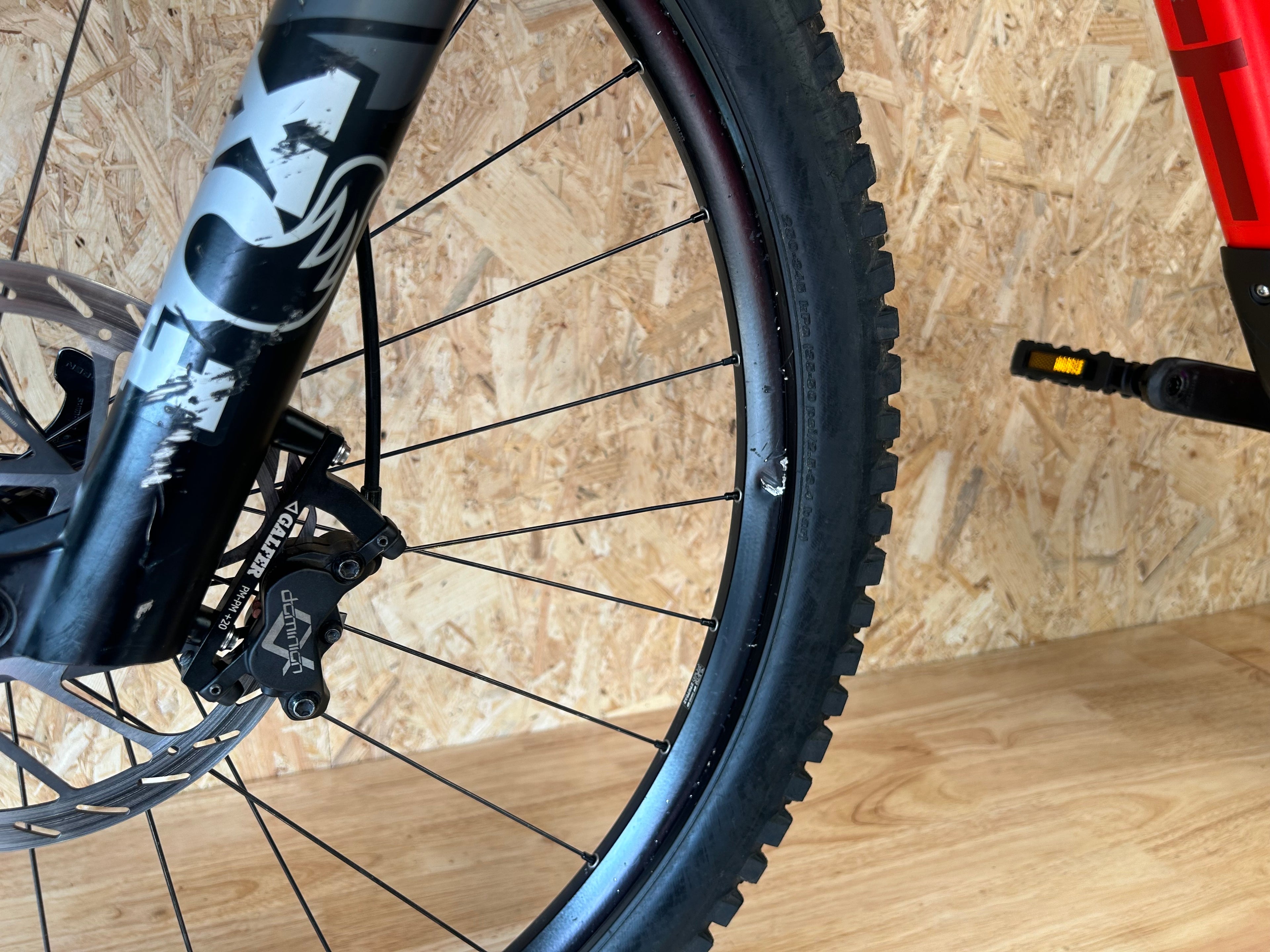 YT Capra – 2023 (1m75 à 1m85)