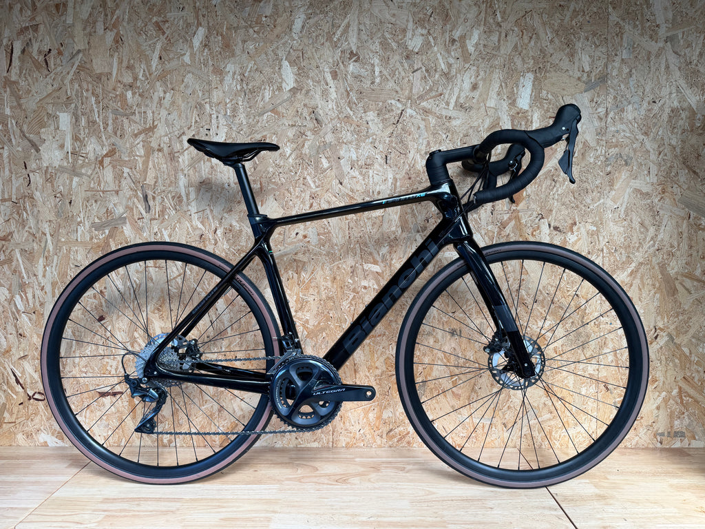 Bianchi infinito taille 55 (180-184cm)