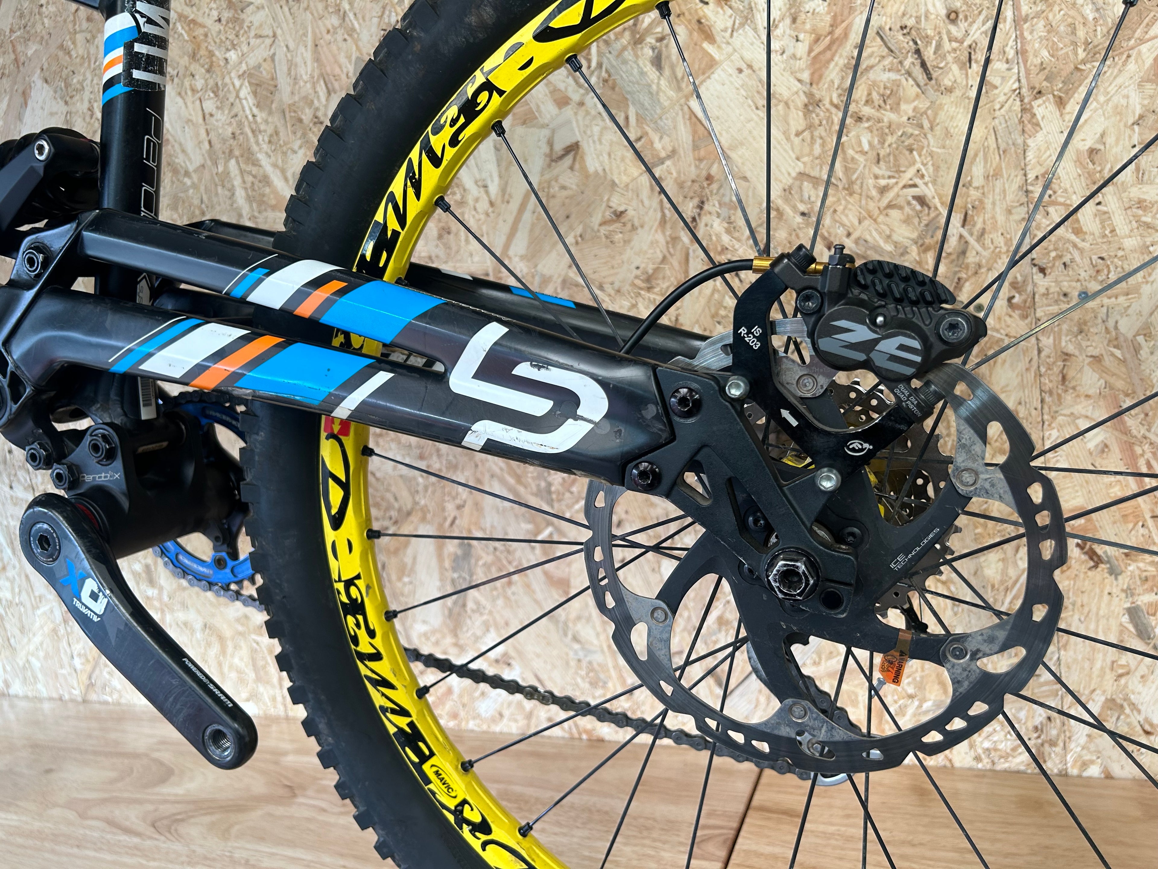 Lapierre DH Team - 2013 (1m73 à 1m78)