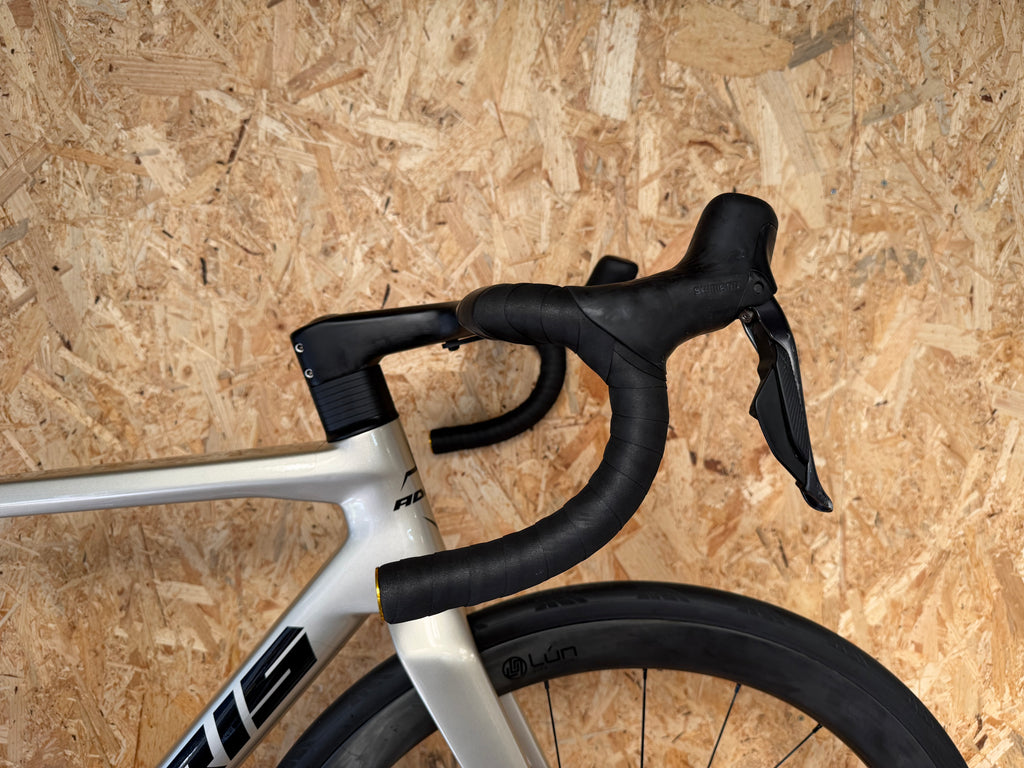 Adris le performance taille M (173-180cm)