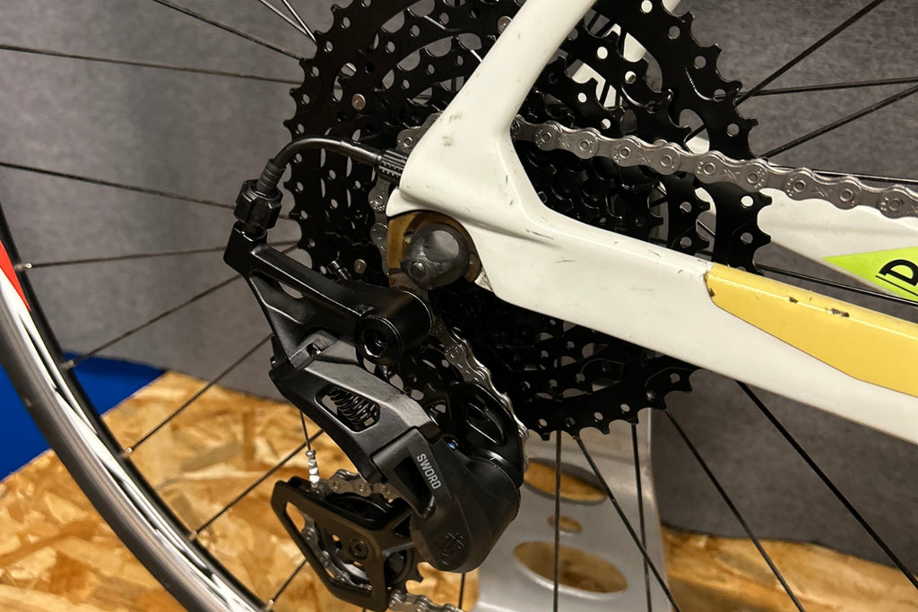 B’Twin Ultra CF Carbon - (1m75 à 1m82)
