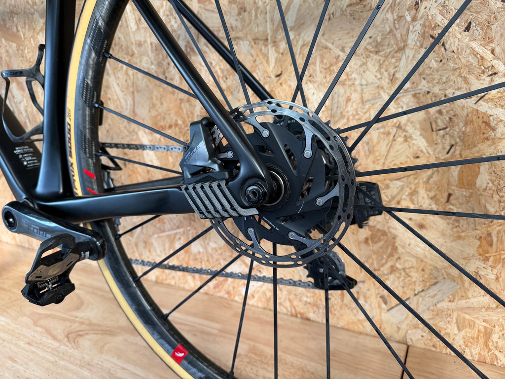 Merida Scultura Force Edition – 2021 – Taille S (165-172cm) – SRAM Force AXS – 7,7 kg