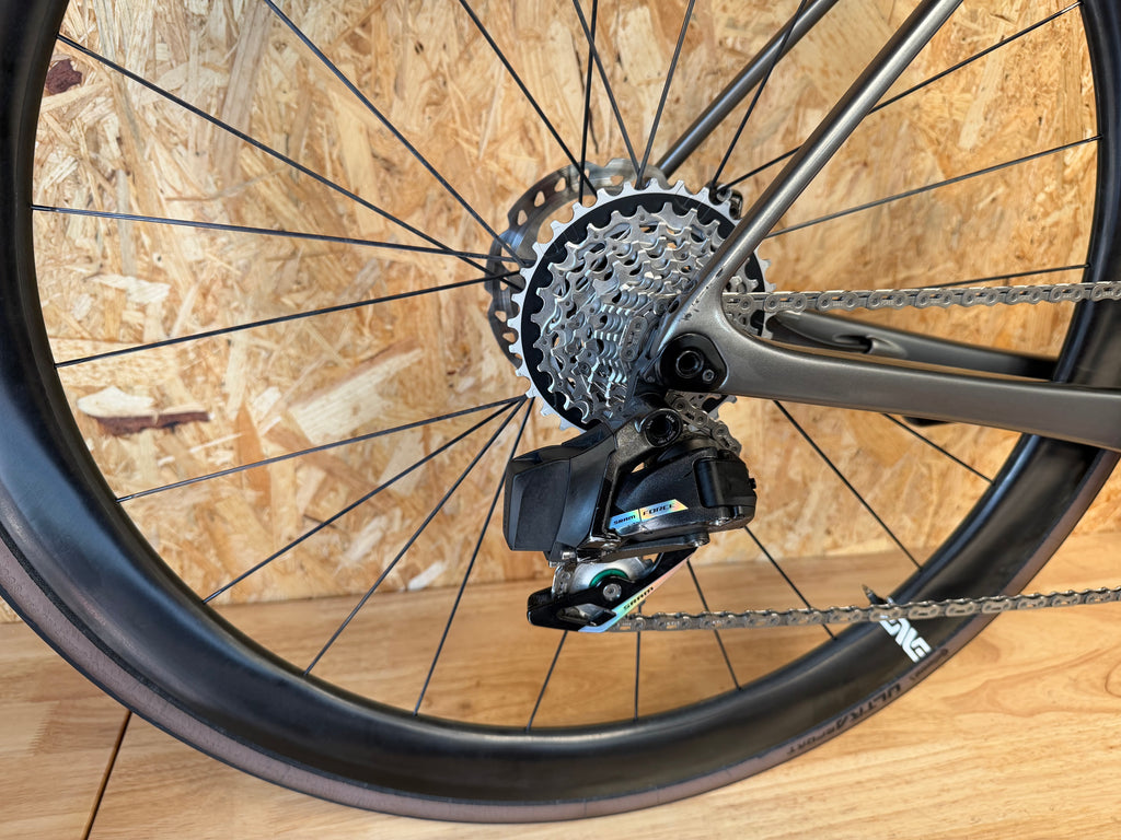 Enve melee taille 58 (184-190cm)