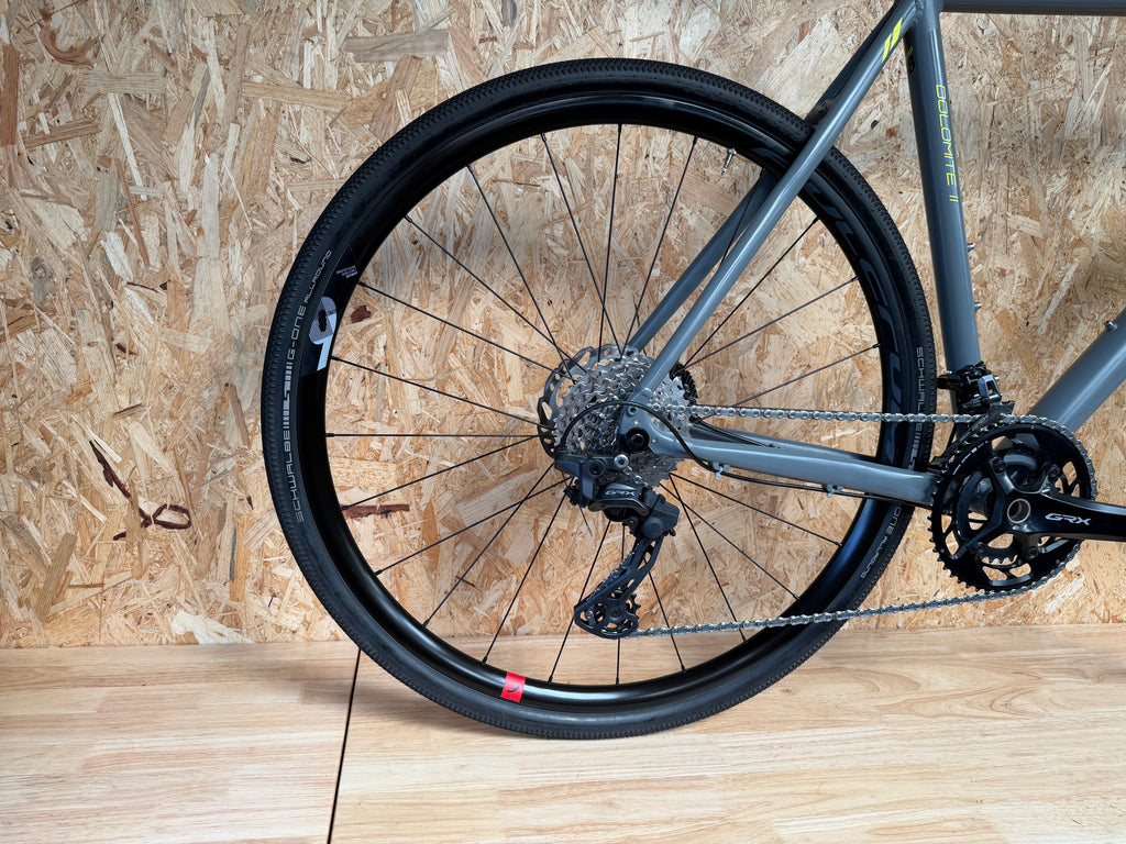 Vélo Gravel lupo dolomite (taille L 180-185cm)
