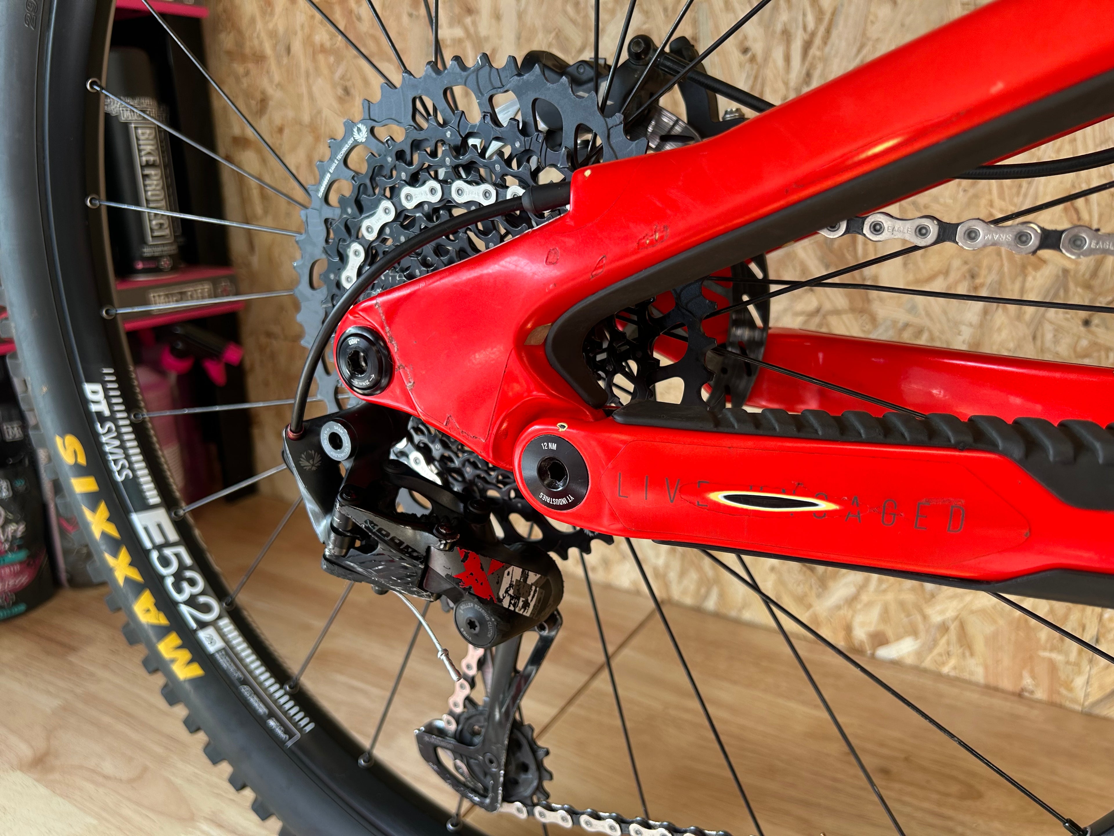 YT Capra – 2023 (1m75 à 1m85)