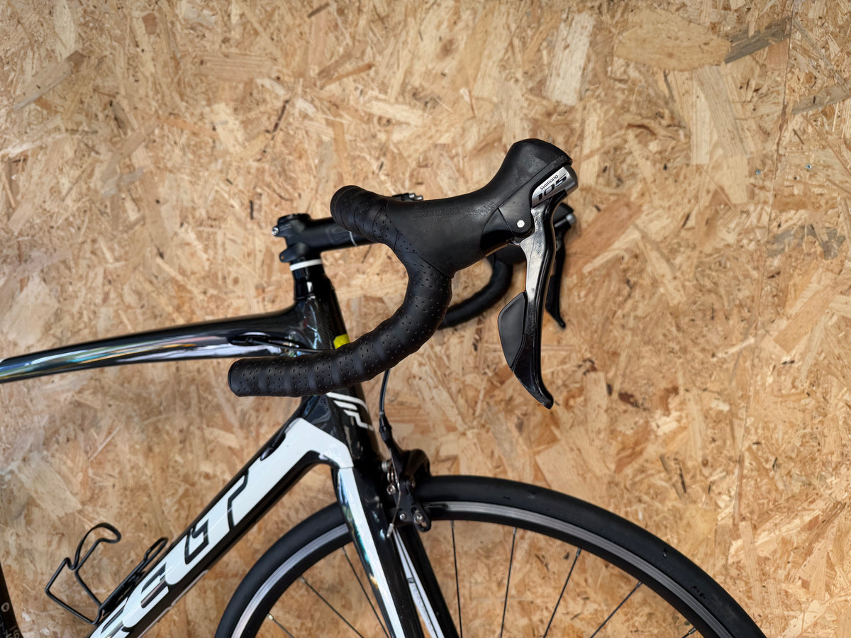 Vélo route felt taille L (180-185cm)