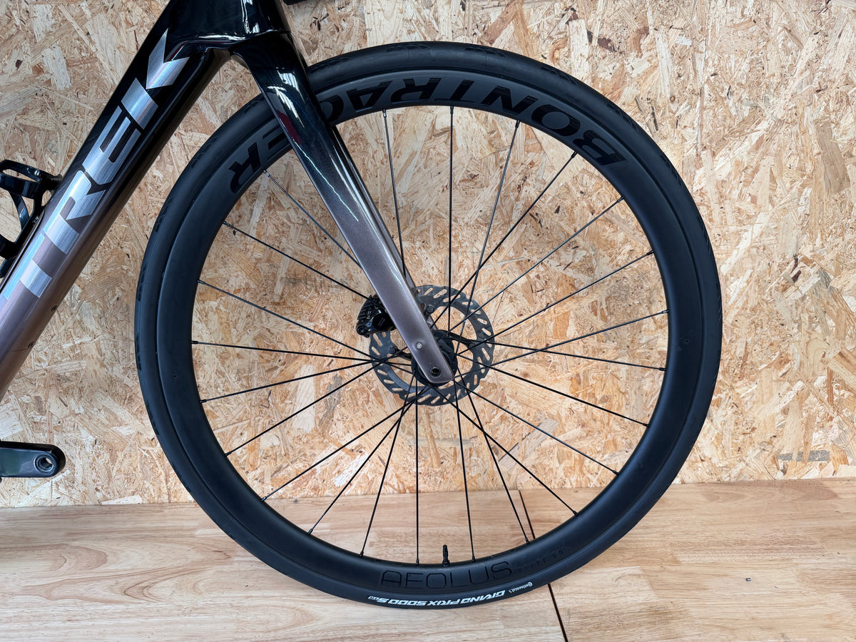 Trek domane 2025 105 DI2 taille 54 (168-174cm)