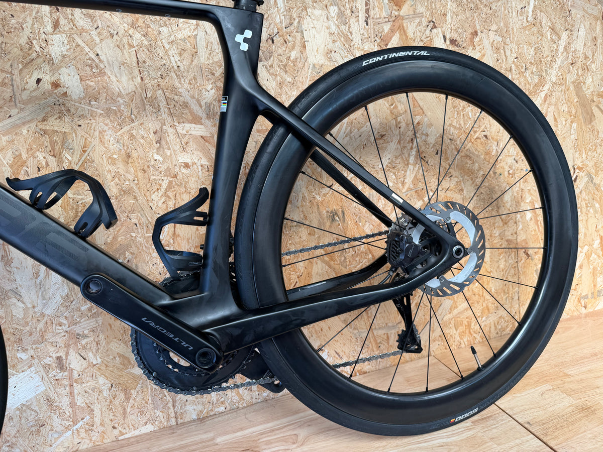 Cube agree c 62 taille L 56 (176-182cm)