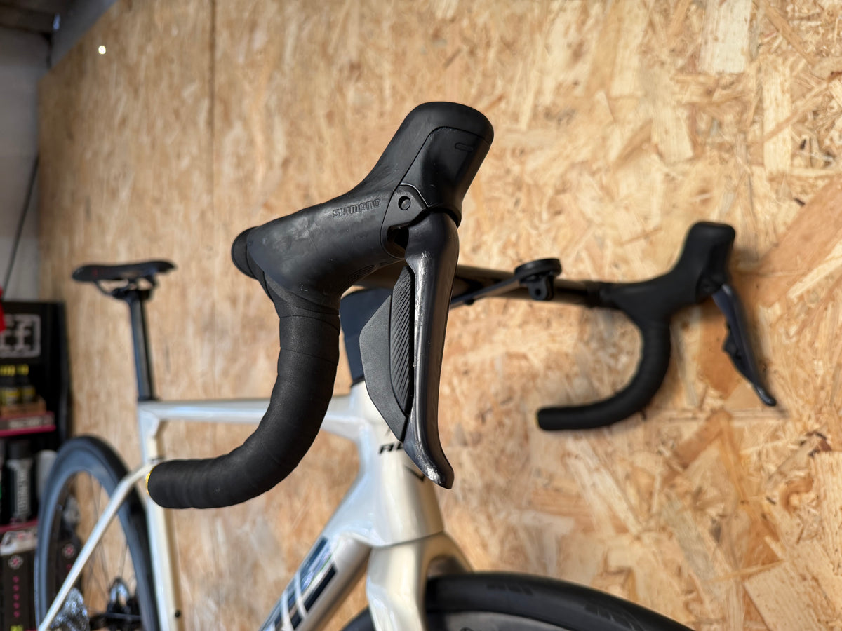 Adris le performance taille M (173-180cm)