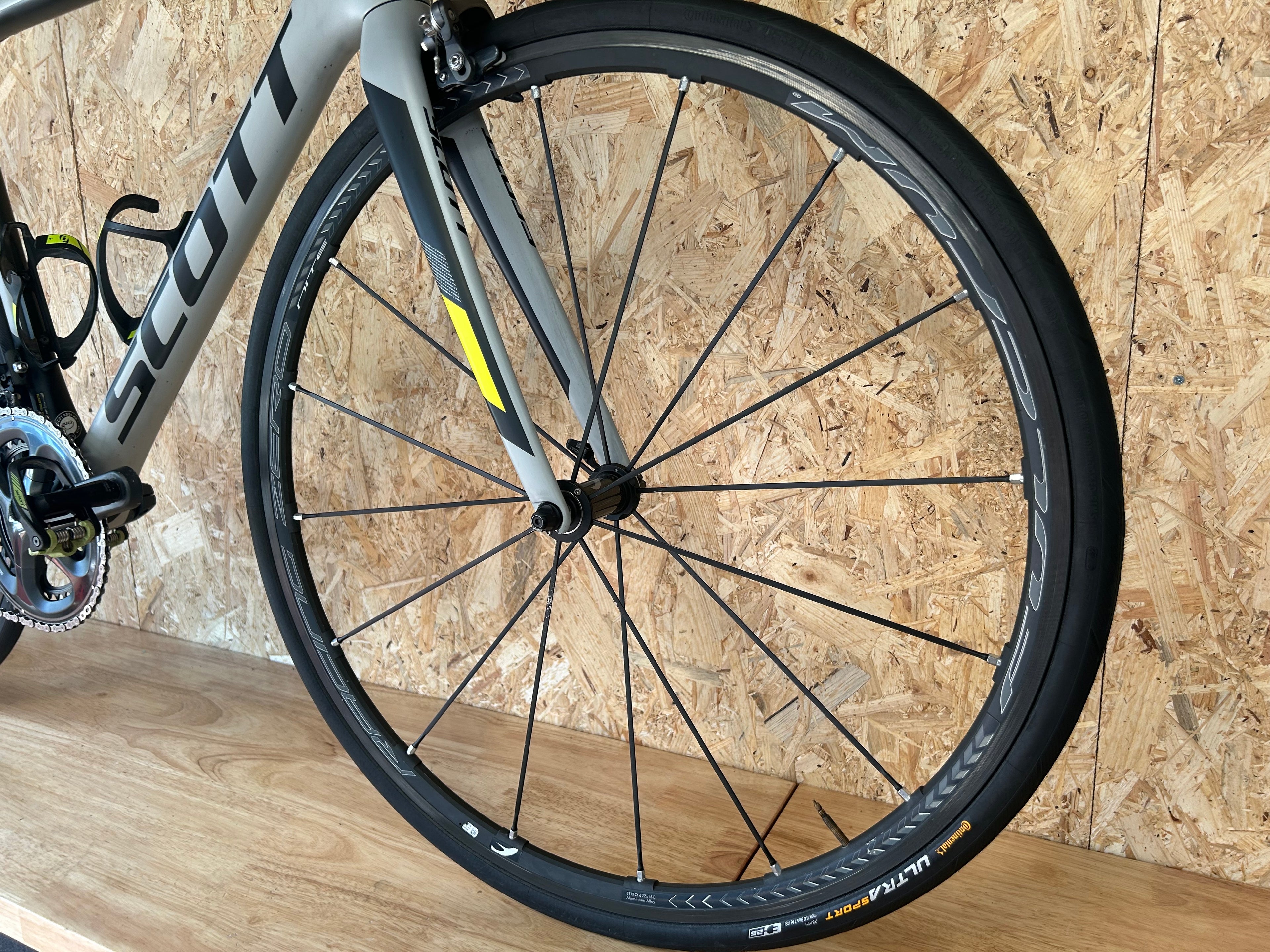 Scott addict 10 (174cm à 180cm)