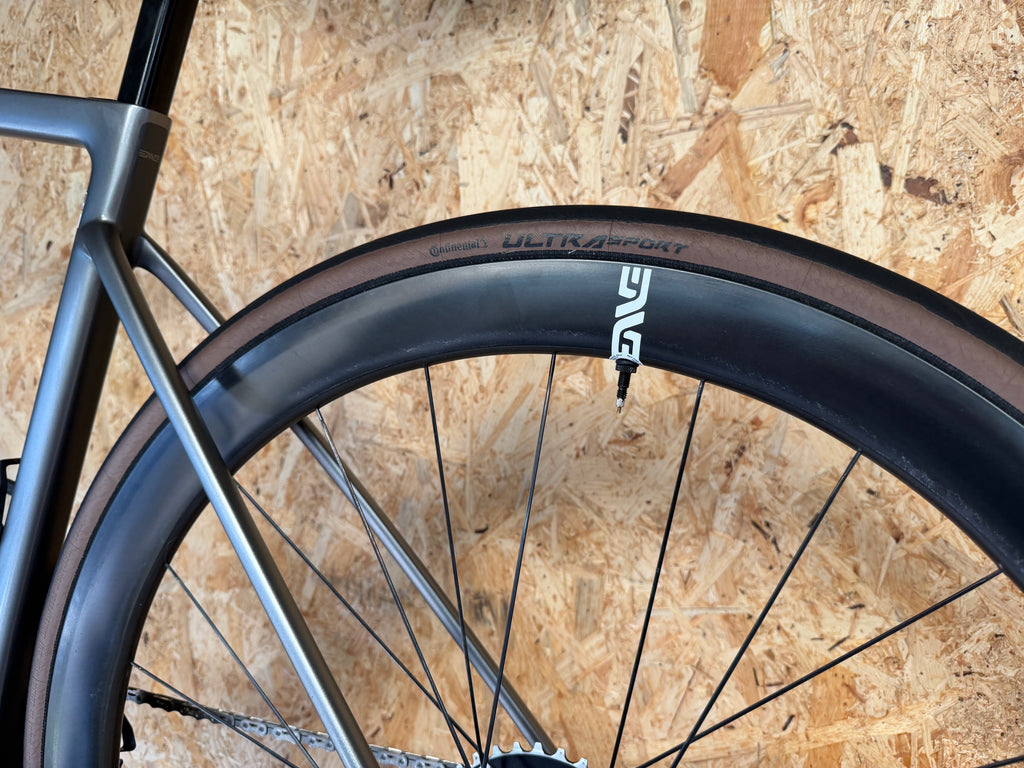 Enve melee taille 58 (184-190cm)
