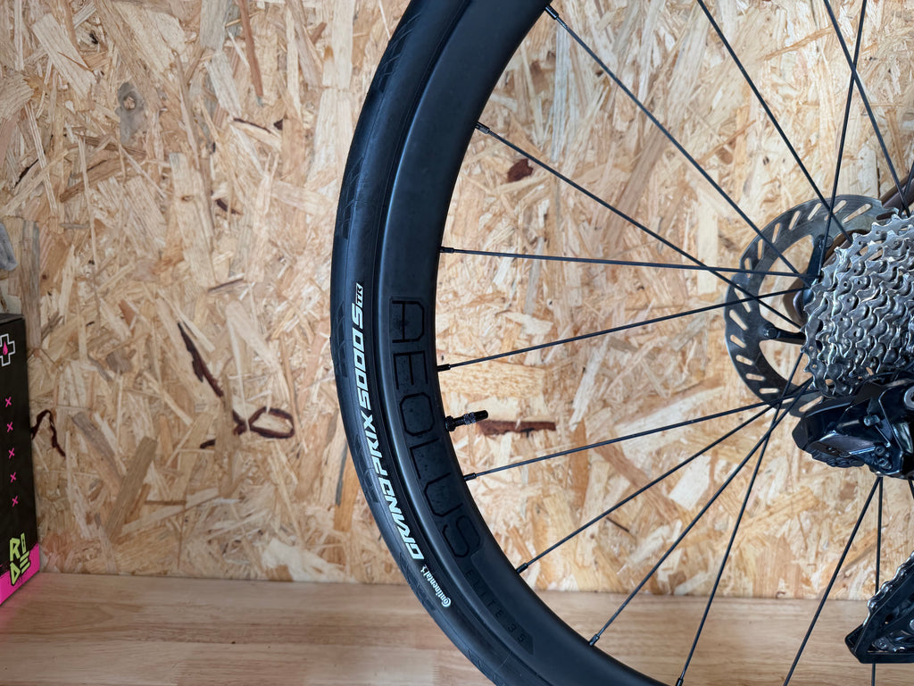 Trek domane 2025 105 DI2 taille 54 (168-174cm)
