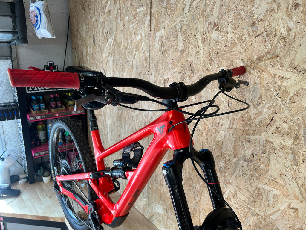 YT Capra – 2023 (1m75 à 1m85)