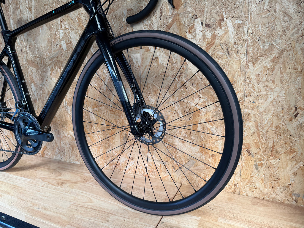 Bianchi infinito taille 55 (180-184cm)