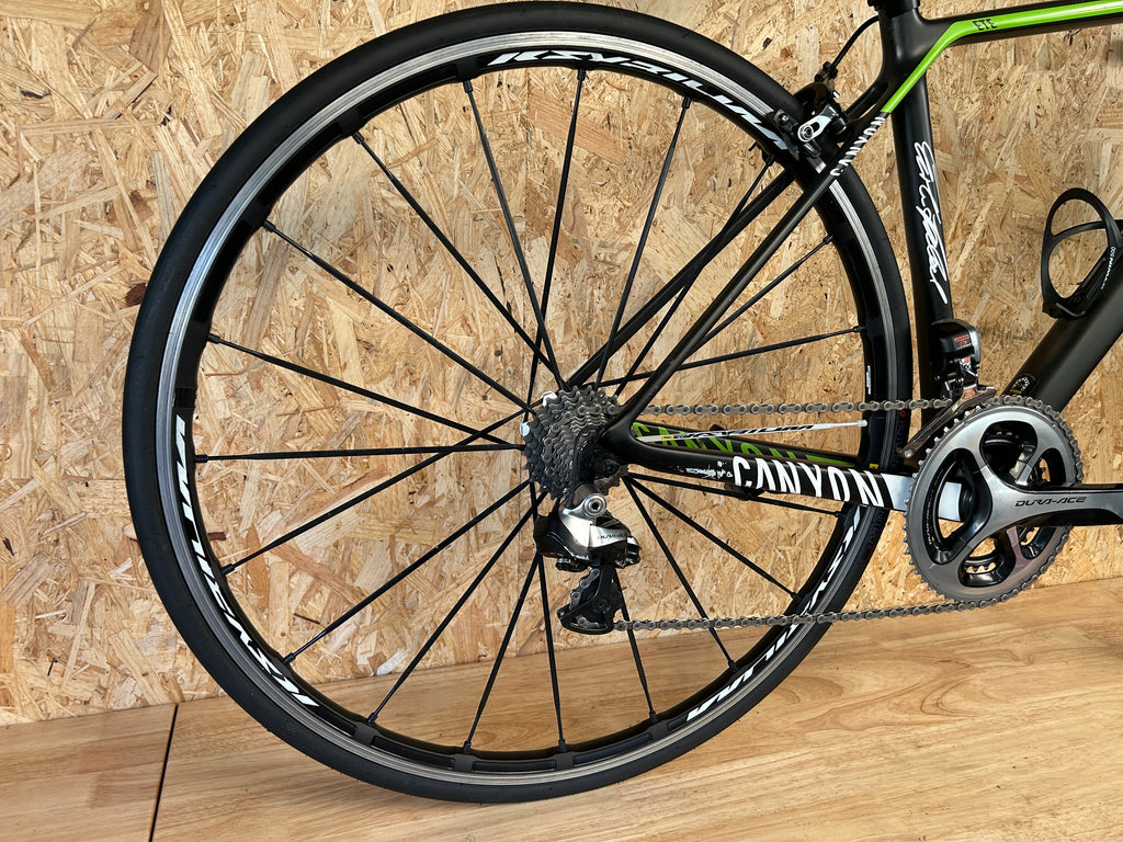 Canyon ultimate cf slx taille (166-172cm)
