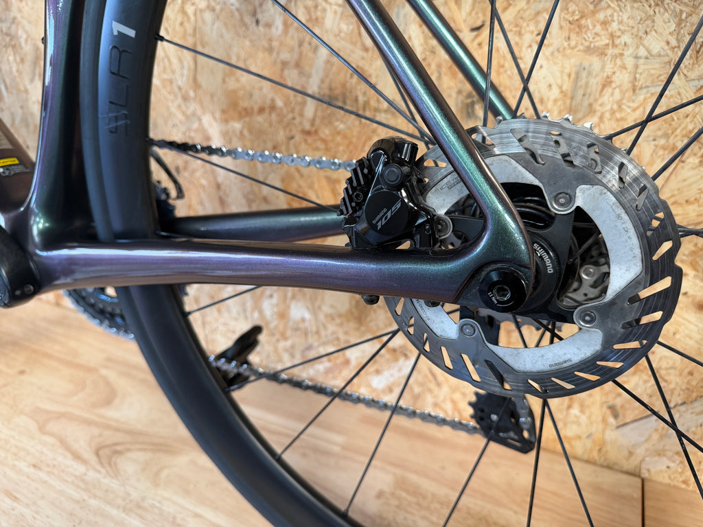 Giant TCR Pro Disc 1 – 2024 – Taille M/L (175-185cm) – Shimano 105 Di2 – SLR 1 carbone – 8,1 kg