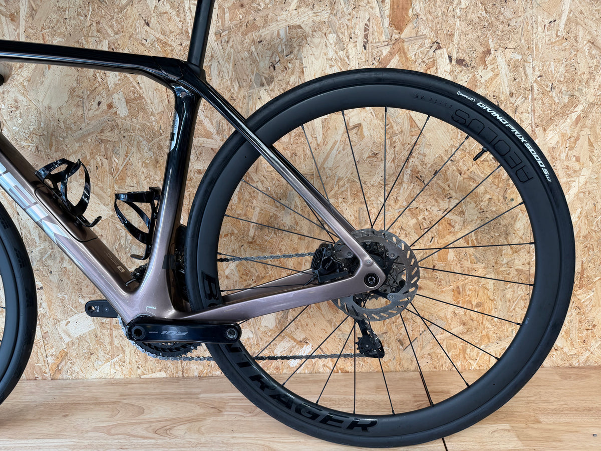 Trek domane 2025 105 DI2 taille 54 (168-174cm)