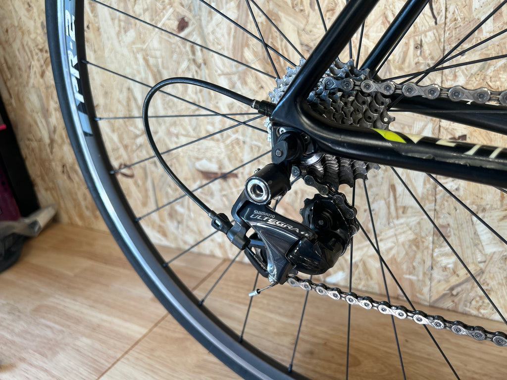 Giant TCR Advanced – 2016 – (173-183cm)