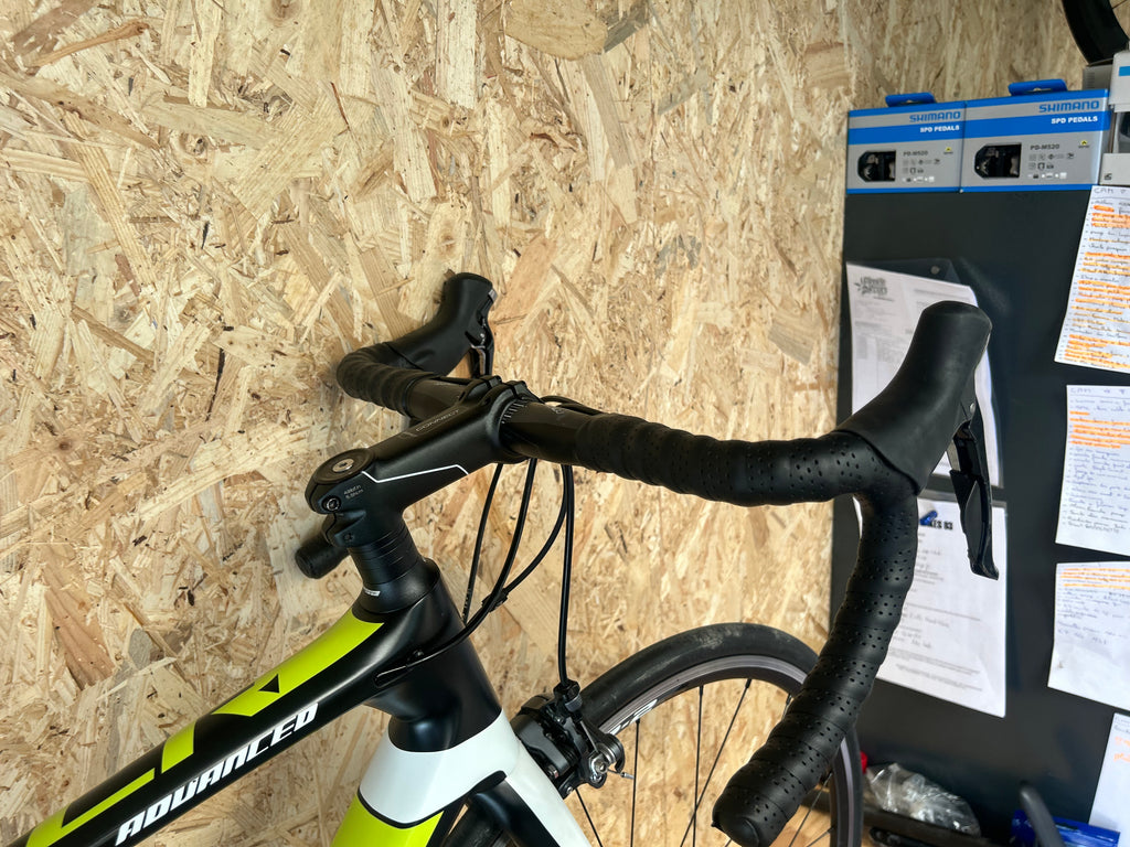 Giant TCR Advanced – 2016 – (173-183cm)