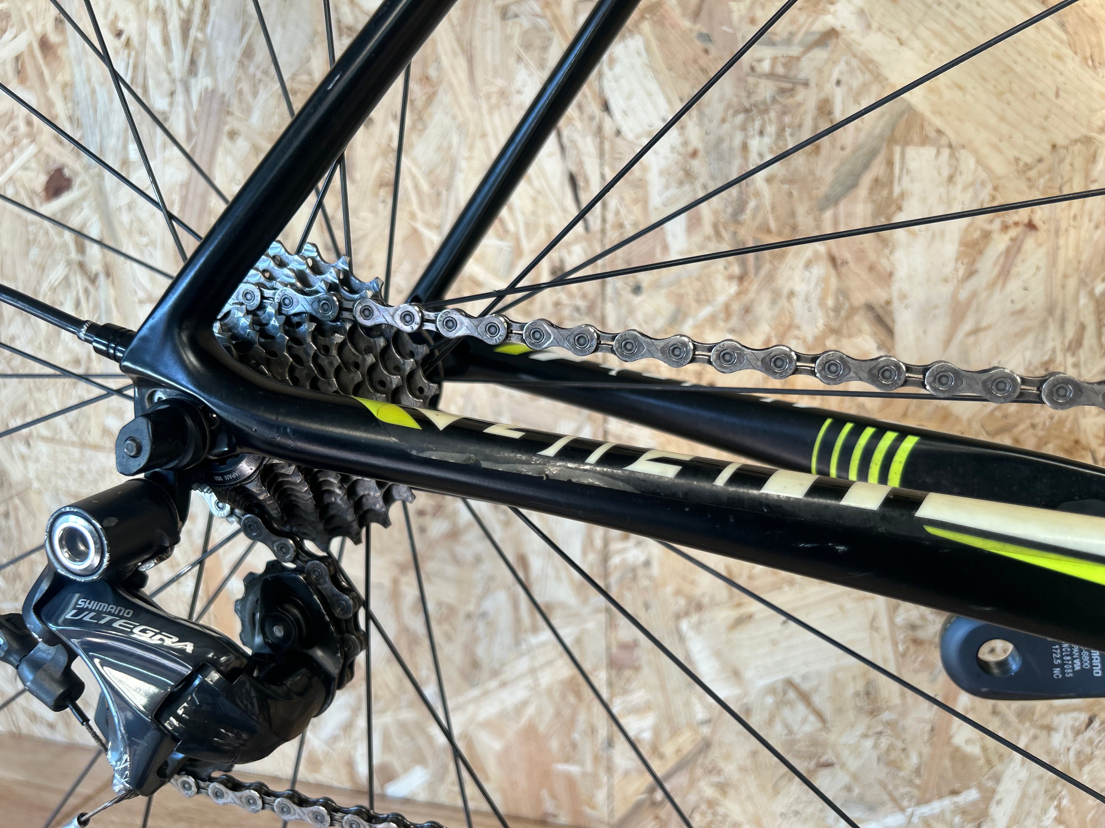 Giant TCR Advanced – 2016 – (173-183cm)