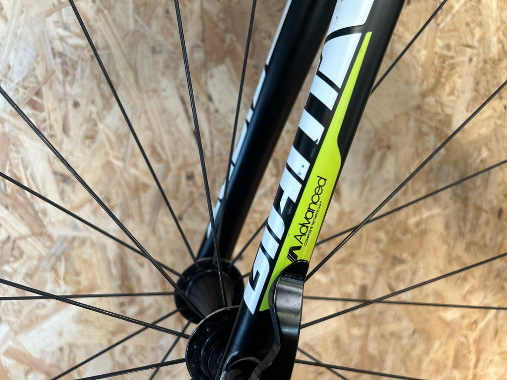 Giant TCR Advanced – 2016 – (173-183cm)