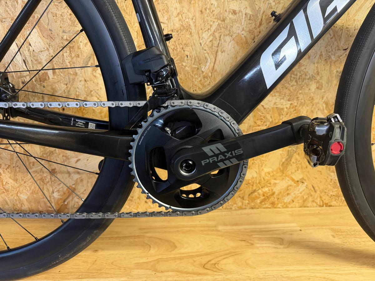 GIANT DEFY ADVANCED E+ ELITE 1 – 2025 – TAILLE M/L (178-186cm)