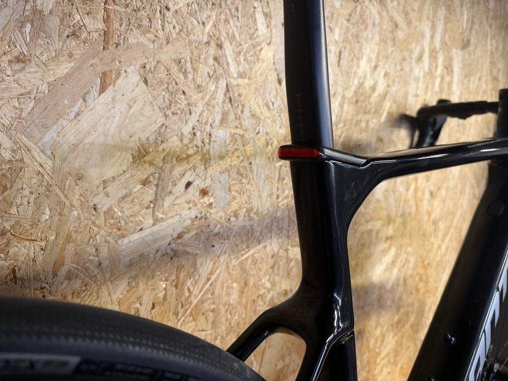 GIANT DEFY ADVANCED E+ ELITE 1 – 2025 – TAILLE M/L (178-186cm)